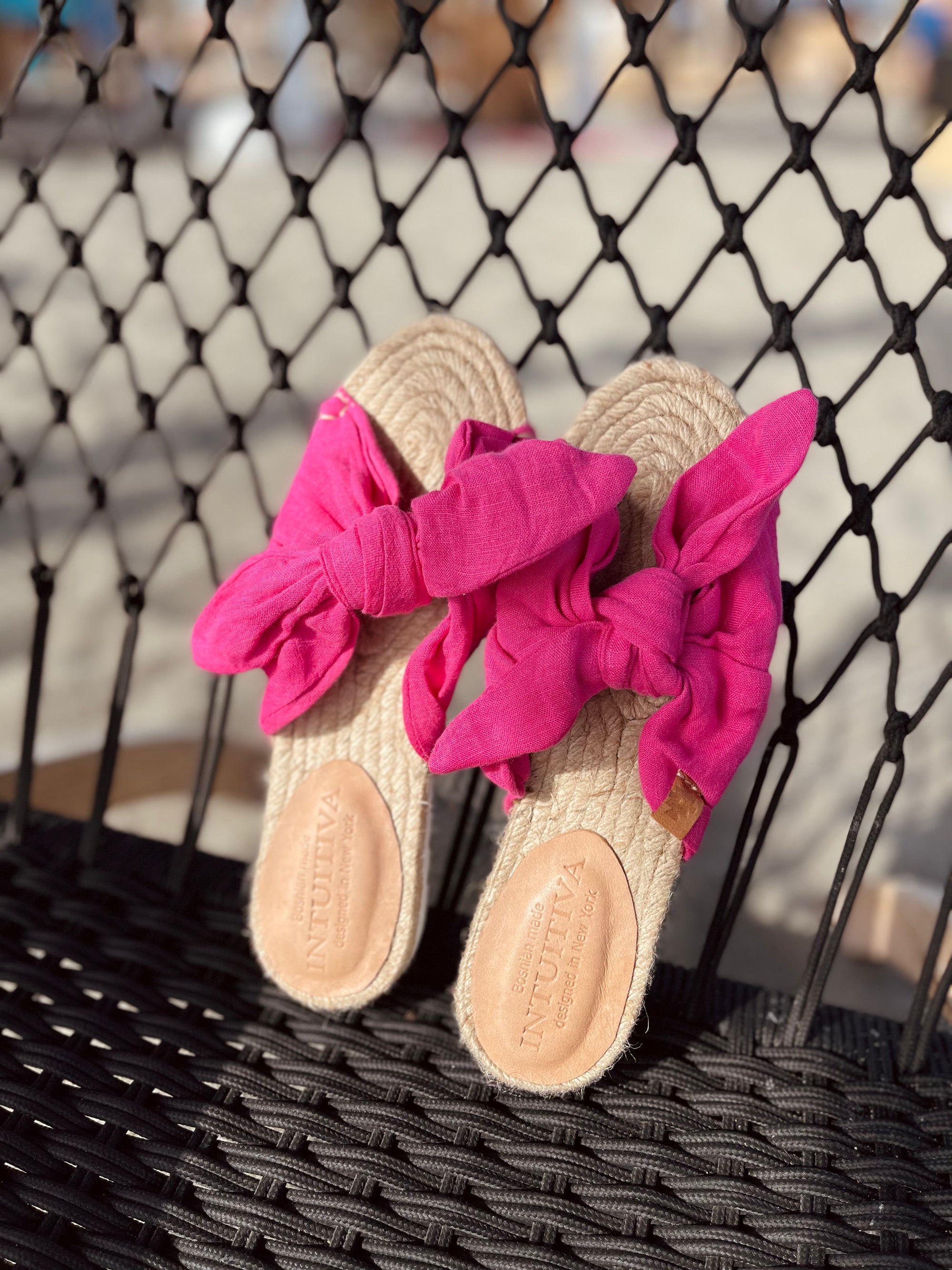 Tulum Linen Sandals(viva magenta)