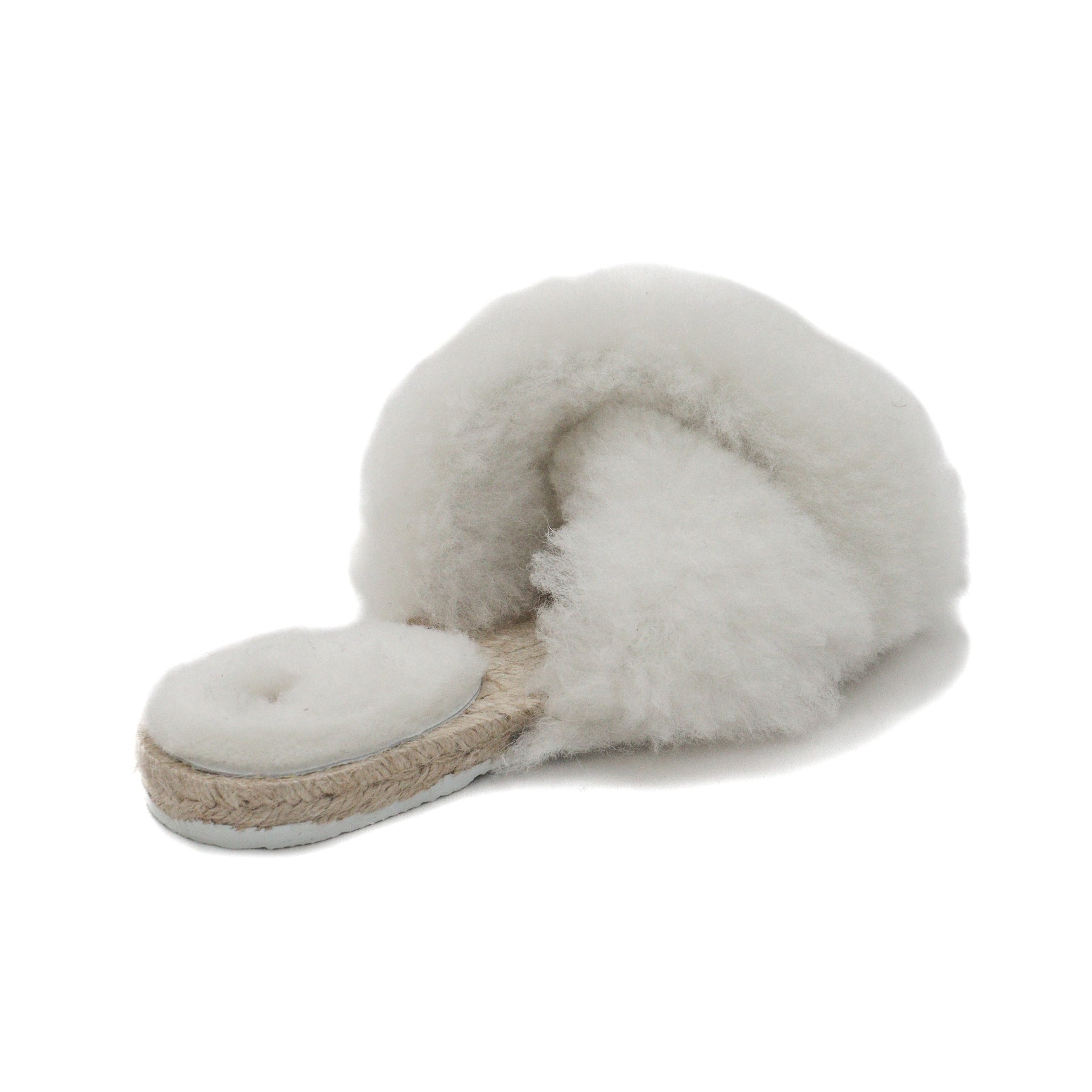 White sheepskin slippers deals