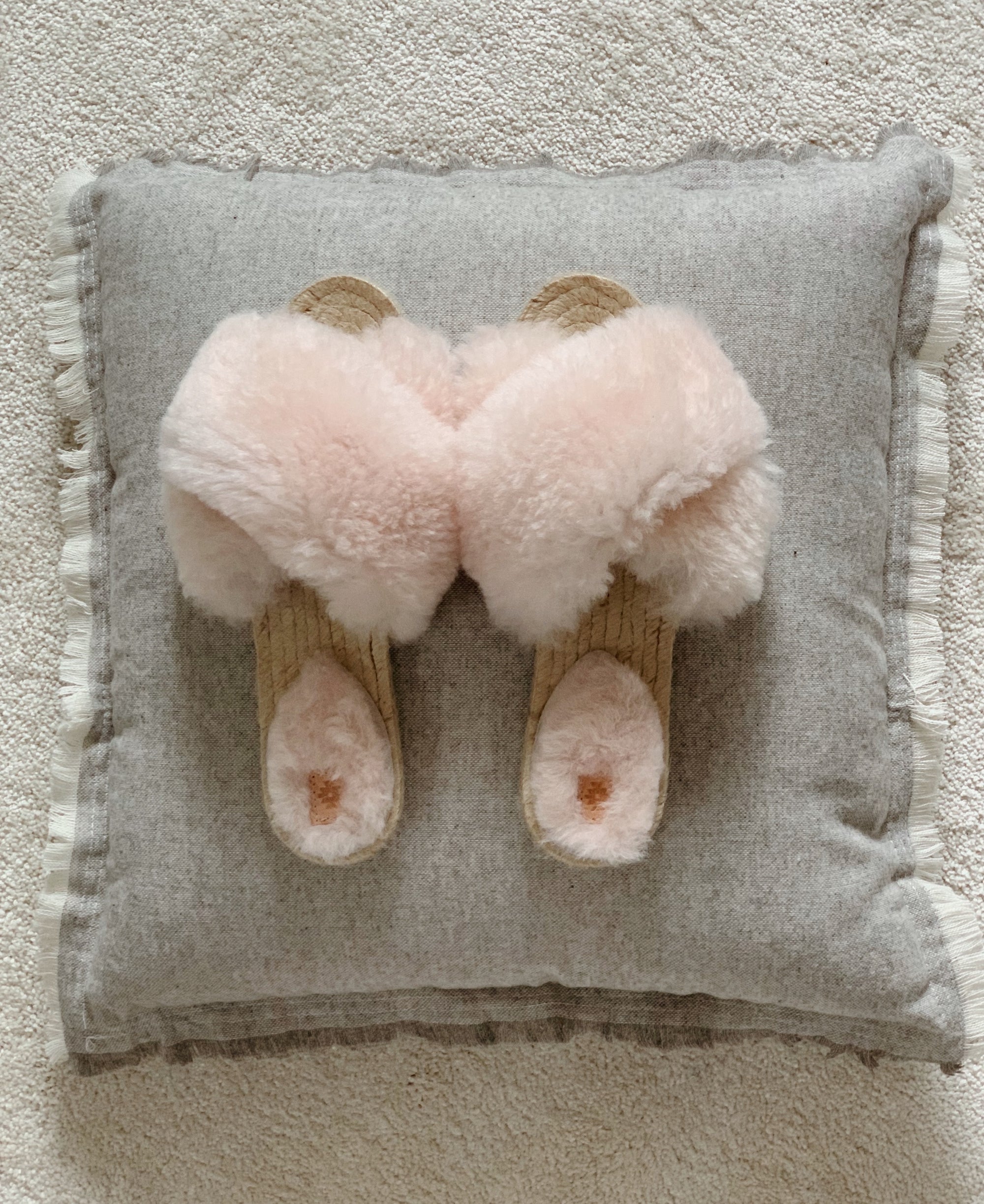 ROSE Sheepskin Slippers