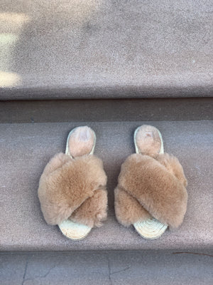 MEDI Sheepskin Slippers