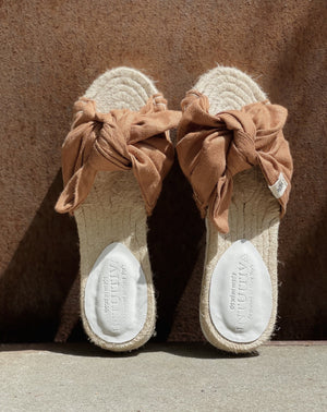 Tulum Linen Sandals (almond)